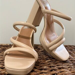 DV by Dolce Vita Women's Beige Strappy Heels